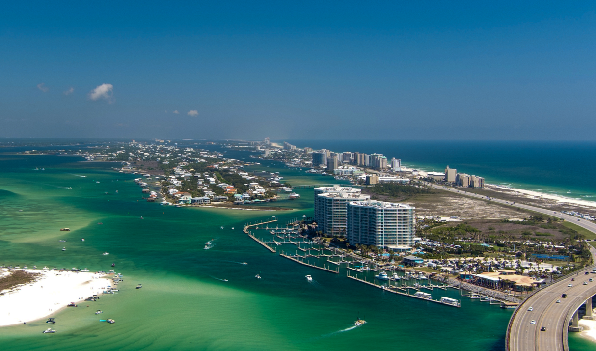The Gulf Coast Has a 10,000 Seat Concert Venue Many People Still Overlook
